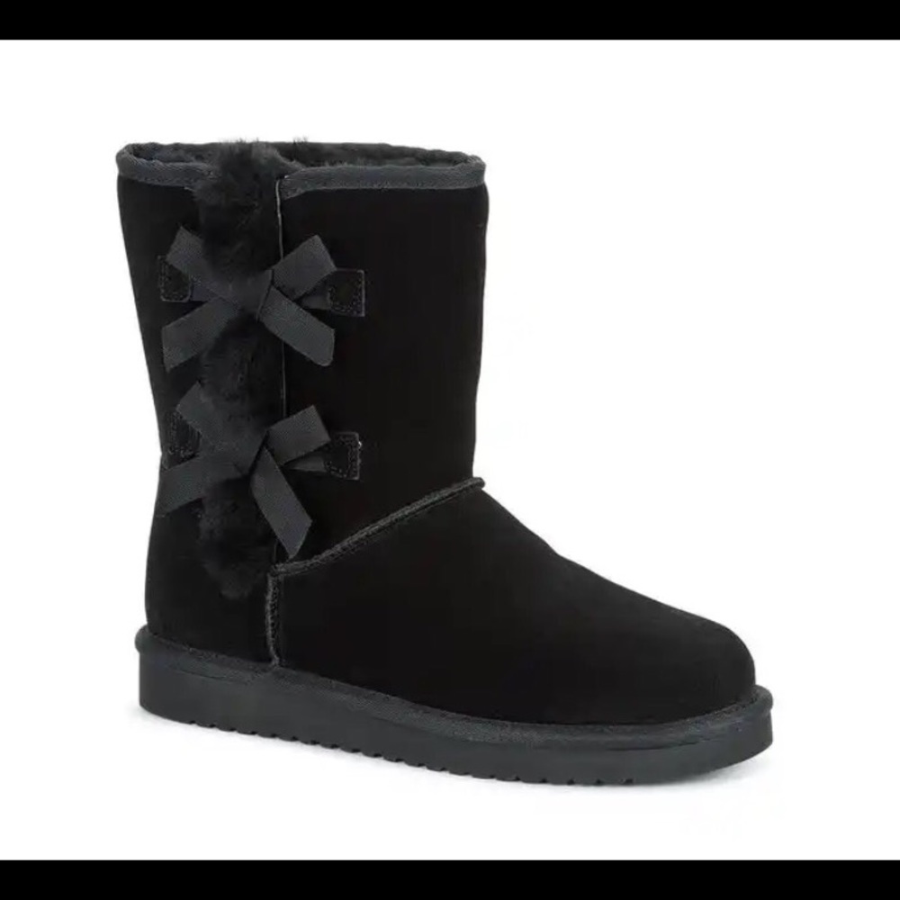 ugg (koolaburra) black fur lined boots with bows